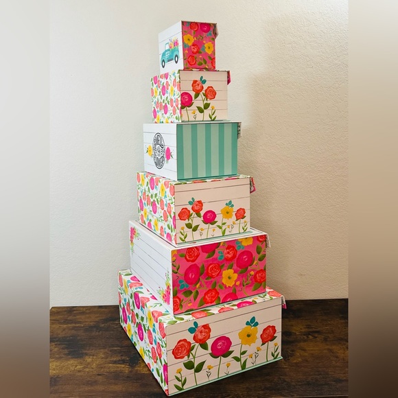 Love Grows Here Box Set (Set of 6) - Picture 3 of 10